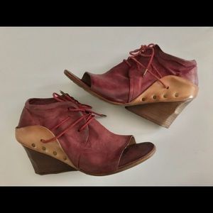 AS 98 Peep Toe Wedges